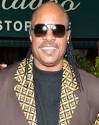 Alpha Lorenzo Walker contacted the 'Isn't She Lovely' crooner claiming that ... - 120512_swonder1a