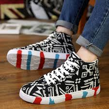 Aliexpress.com: Beli Gratis pengiriman Man tinggi populer sepatu ...