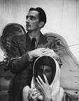 http://moniquespassions.com/wp-content/uploads/2011/02/salvador-dali-y-gala_1936.jpg