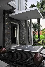 Desain Tiang Teras Rumah Model Klasik