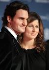 Federer marries longtime girlfriend in Basel | OnTennis.