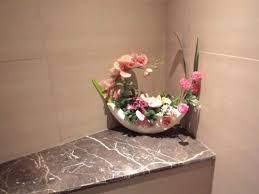 Lukisan di Kamar Mandi - Picture of Zangrandi Ice Cream, Surabaya ...