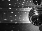 Disco Ball to the color - via Daymix