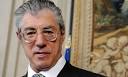 Umberto Bossi resigns as leader of Northern League amid funding ... - Umberto-Bossi-008