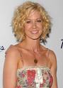 Jenna Elfman Picture 4