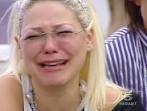Federica in lacrime durante la