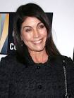 http://images.zap2it.com/images/celeb-39497/linda-fiorentino-2.jpg