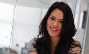10 Artis Indonesia Tercantik Dan Terpopuler Serta Memiliki ...