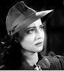 http://upload.wikimedia.org/wikipedia/commons/thumb/3/34/Sylvia_Sidney_in_The_Wagons_Roll_At_Night_trailer.JPG/175px-Sylvia_Sidney_in_The_Wagons_Roll_At_Night_trailer.JPG
