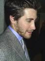 File:Jake Gyllenhaal detail. - via Daymix