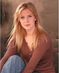 Jessica Schram. Birthplace. Skokie, Illinois, U.S.. Birth date. January 15, 1986 (age 25). Occupation. Actress - Jessy-Schram-photo-001