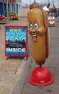 Hot Dog. Near the entrance to Clarence Pier Southsea. - via Daymix