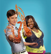Bild - Kurt Hummel and Mercedes Jones.jpg – Glee Wiki