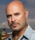 James Locascio - MV5BMTYxMzgwNDY3N15BMl5BanBnXkFtZTcwNTcyODQ5Ng@@._V1._SX640_SY722_