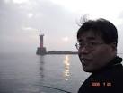 오늘은 등대 앞으로 배를 몰