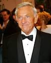 http://www.celebritiesfans.com/pictures/jack_klugman.jpg