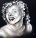 Booma Coffee Table pays tribute to Marilyn Monroe - booma-coffee-table2_37jZZ_24431
