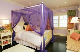 Decorating A Romantic Canopy Bed: Ideas & Inspiration