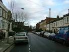 Askew Crescent, W12. This small road passes through no less than 3 different - via Daymix