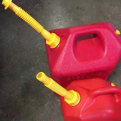 These ridiculous gas cans with “Safety spouts”… : r ...