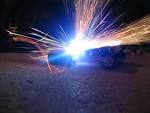 File:Electrical spark from a shorted camera capacitor P.2005.04.27 ...