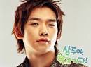 One day, Eun-hwan's family