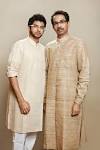 Shiv Sena Chief Uddhav Thackeray With Son Aditya Carry On Bal ...