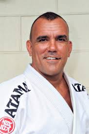 Jason Izaguirre, head instructor and founder of Gracie Jiu-Jitsu Kailua, was born and raised in Kailua focuses on self-defense, ... - sp-060812-fightclub-graciekailua-nw-1
