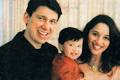 ... CA and Rupa Dixit who lives in Wash DC) and a brother (Ajit Dixit living ... - madhuri_dixit_with_family