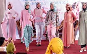 Busana Muslimah Trendi Hijab Story Hadir di Palembang - Sriwijaya Post
