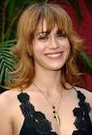 Lizzy Caplan Image Images of Lizzy Caplan Picture 3