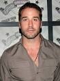 Jeremy Piven hires Marty Singer to stop Piven Monologues play