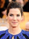 http://img2.timeinc.net/people/i/2010/specials/oscars/predict-a-gown/sandra-bullock.jpg
