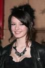 http://images2.fanpop.com/images/photos/3700000/The-Secret-of-Moonacre-UK-Charity-Premiere-2009-dakota-blue-richards-3797302-400-600.jpg