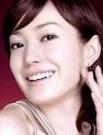 内外兼修美容专家把脉成人痘