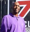 http://upload.wikimedia.org/wikipedia/commons/thumb/a/ae/2008-1206-USC-UCLA-001-JohnSalley.jpg/220px-2008-1206-USC-UCLA-001-JohnSalley.jpg