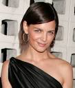 Katie Holmes pesa 55 kg. - katie-holmes
