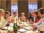 russian_family_at_the_feast_table    Voices from Russia