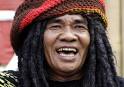 ... reggae dan sekaligus sebagai tokoh panutan bagi kalangan pecinta reggae. - gimbal