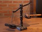 scales of justice (scales of - via Daymix