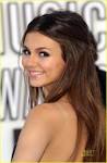 http://images5.fanpop.com/image/photos/28500000/victoria-victoria-justice-28509780-796-1222.jpg