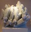 200px-Anhydrite_HMNH1.jpg