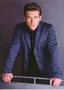 Connor Trinneer Photos