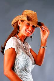 Aspiring country singer Carla Williams of Mobile sets her sights ... - large_CARLA%20WILLIAMS1