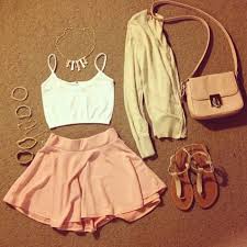 Résultat de recherche d'images pour "fashion girly"