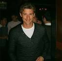 http://cornedbeefhash.files.wordpress.com/2008/04/juancarlos-ferrero-barroco.jpg