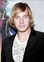 http://images.buddytv.com/artist-photos/ryan%2520hansen-689/ryan%2520hansen-2877295-web_400_400_16384.jpg