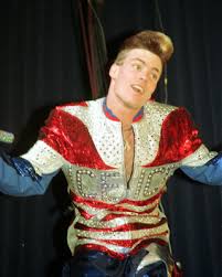 Vanilla Ice Hair: High Top Fade And Short Hairstyle Picture 2