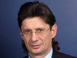 "Спартак" прервал беспроигрышную серию "Зенита". А Денисов чуть не подрался с Карпиным (фото, видео)