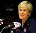 Nell Fortner announces she's